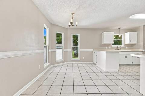 129 Mill Pond Cove, Crestview FL - photo 13 of 50