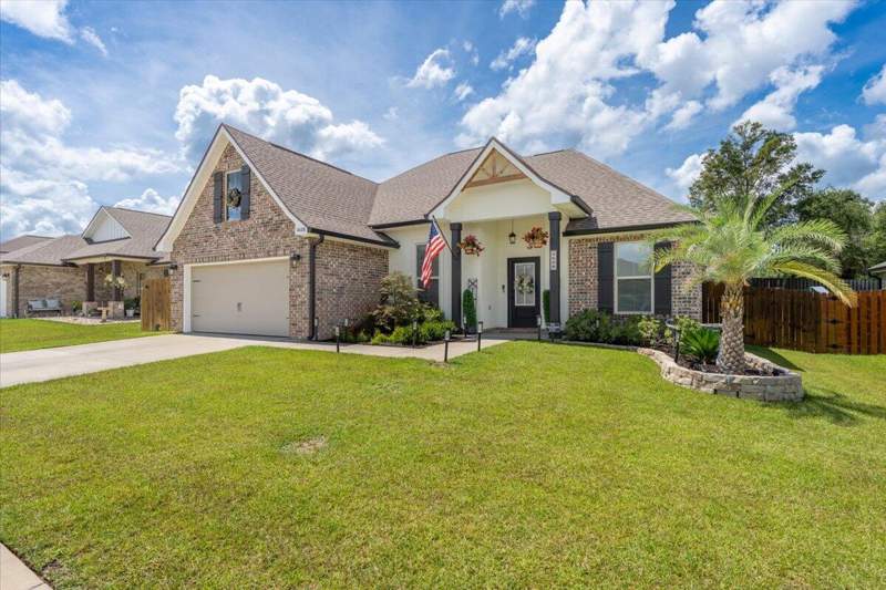 3 bedroom Detached Single Family at 4608 Jayhawk Drive, Patriot Ridge, Crestview — photo 4