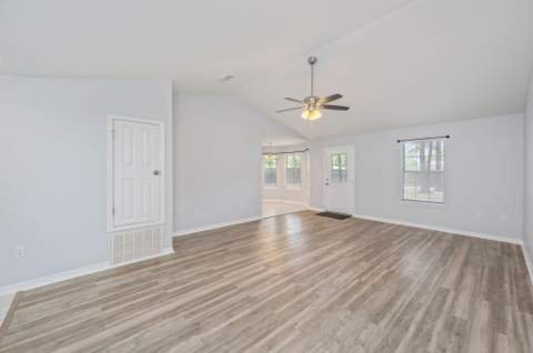 1093 Farmer Street, Crestview FL - photo 8 of 37