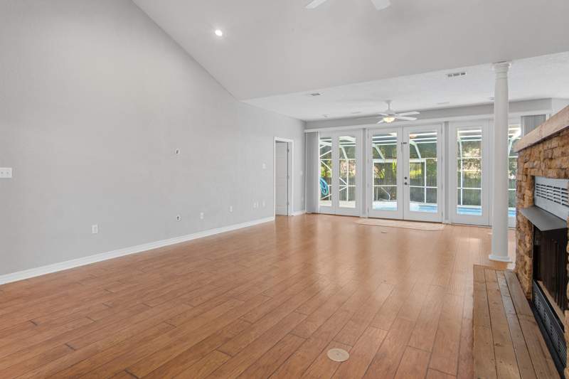 3 bedroom Detached Single Family at 4607 O Hara Court, Royal Oaks S/D, Crestview — photo 2