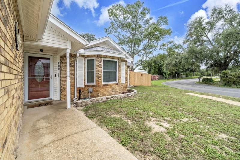 3 bedroom Detached Single Family at 200 Woodland Park Circle, Woodland Park Estates, Mary Esther — photo 5