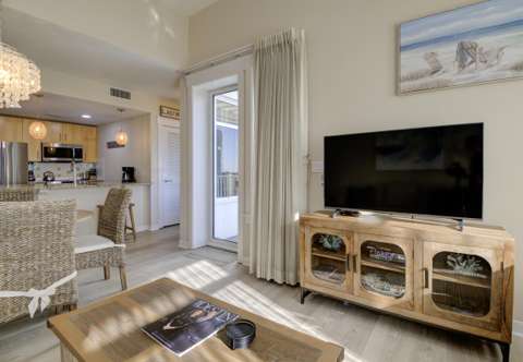 9800 Grand Sandestin Boulevard #Unit 5715, starter home for sale in Miramar Beach