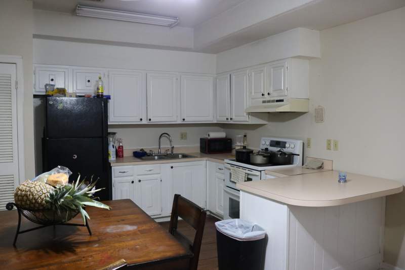 6 bedroom Detached Single Family at 858 Fairview Drive, Fairview Heights, Fort Walton Beach — photo 4