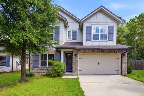 19 Laurel Oaks Drive, home for sale in Freeport 32439