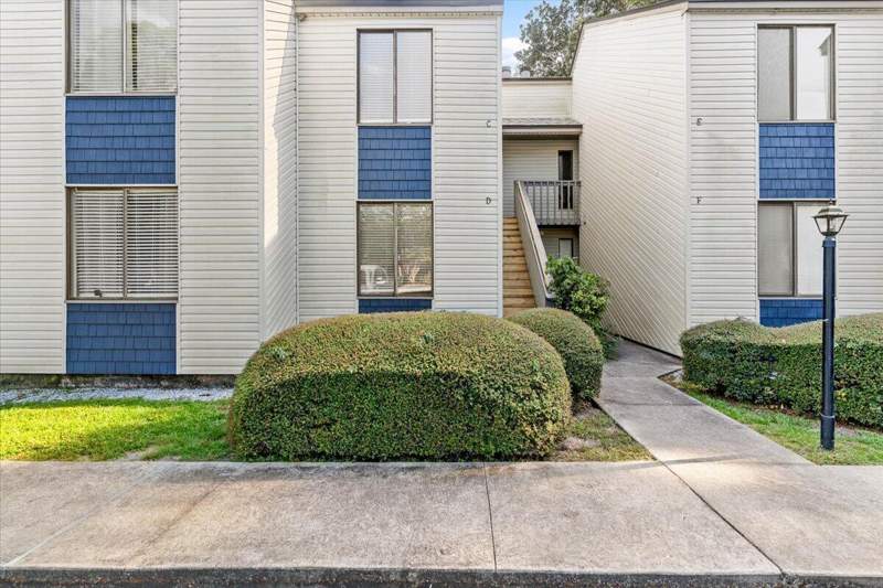 2 bedroom Condominium at 124 SE Elm Avenue #Unit 3D, Elm Place Condo, Fort Walton Beach — photo 2