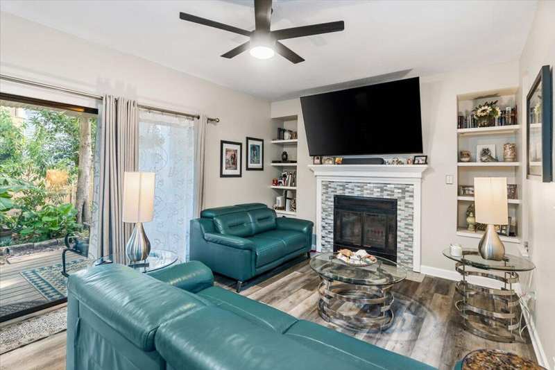 2 bedroom Condominium at 124 SE Elm Avenue #Unit 3D, Elm Place Condo, Fort Walton Beach — photo 1