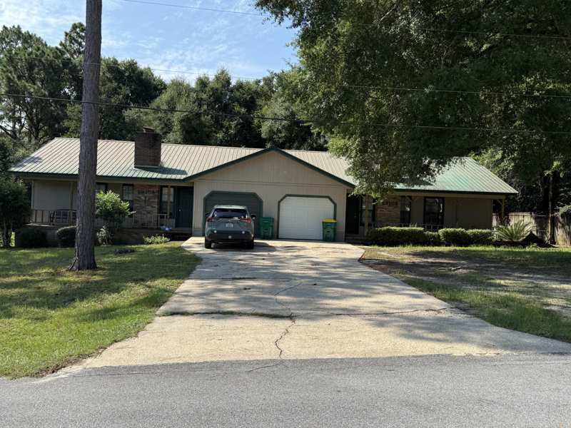 4 bedroom Duplex - All Units at 2910 Crescent Avenue, Crescent Heights, Crestview — photo 1