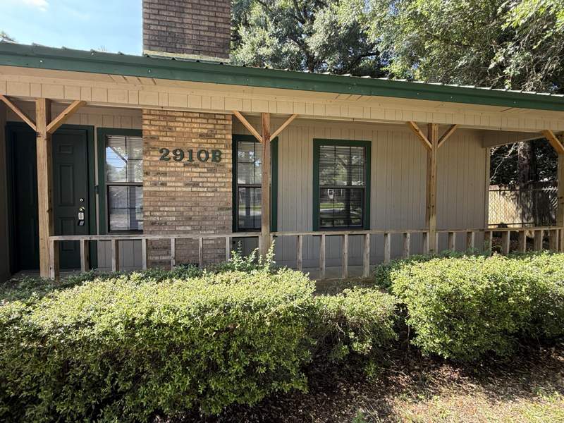 4 bedroom Duplex - All Units at 2910 Crescent Avenue, Crescent Heights, Crestview — photo 4