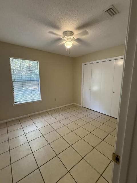 2910 Crescent Avenue, Crestview FL - photo 8 of 12