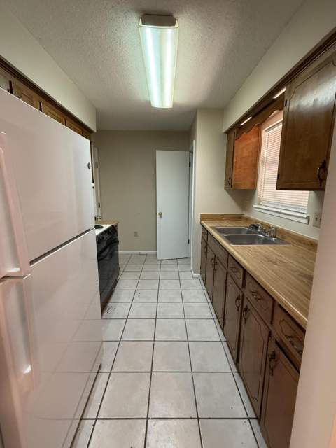 2910 Crescent Avenue, Crestview FL - photo 11 of 12
