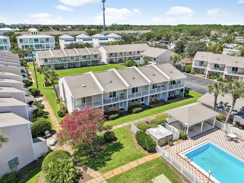 2 bedroom Townhouse at 241 Ellis Road #Unit 20, Woodland Shores T/H Ph 2, Miramar Beach — photo 5