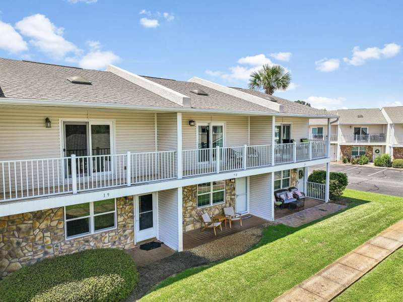 2 bedroom Townhouse at 241 Ellis Road #Unit 20, Woodland Shores T/H Ph 2, Miramar Beach — photo 4