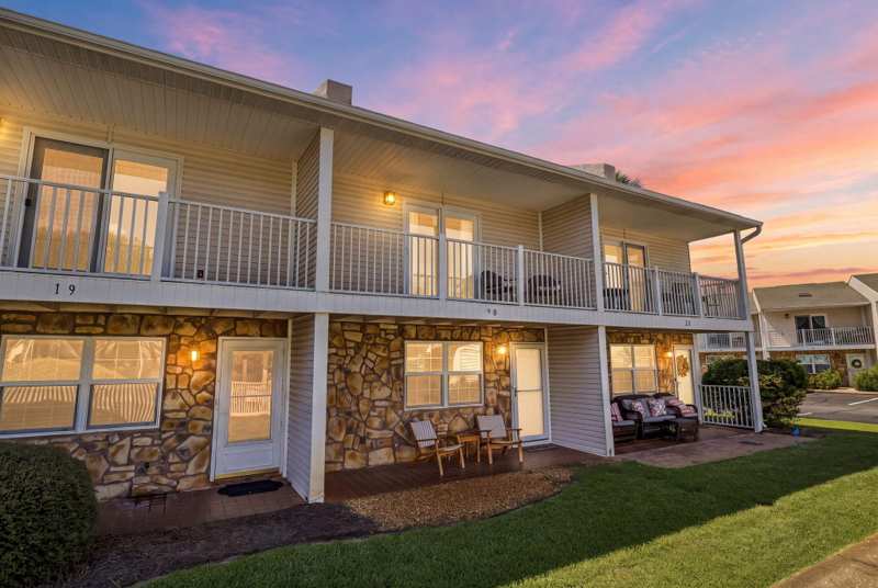 2 bedroom Townhouse at 241 Ellis Road #Unit 20, Woodland Shores T/H Ph 2, Miramar Beach — photo 1