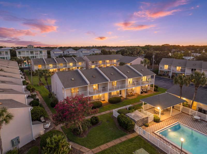 2 bedroom Townhouse at 241 Ellis Road #Unit 20, Woodland Shores T/H Ph 2, Miramar Beach — photo 2