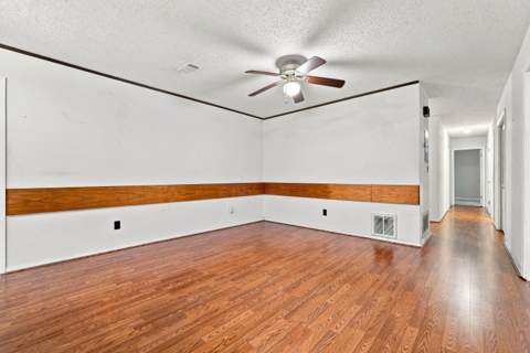 822 Valparaiso Boulevard, Niceville FL - photo 8 of 45