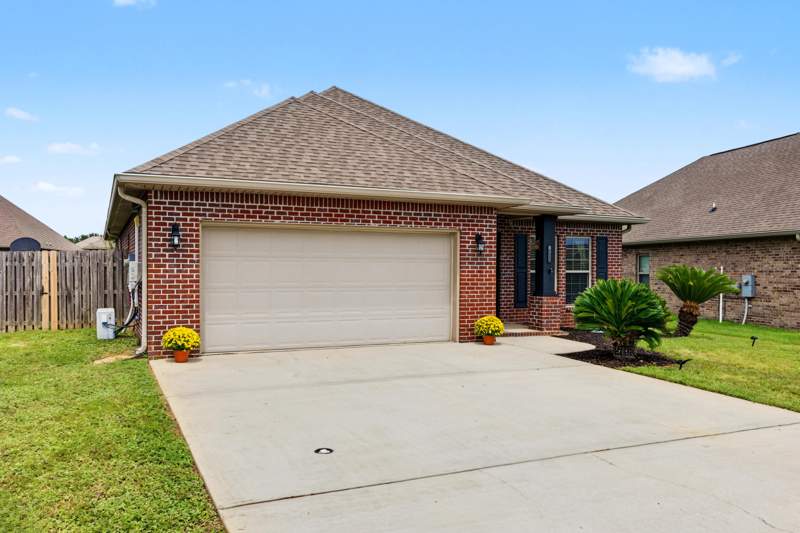 4 bedroom Detached Single Family at 652 Teal Street, Redstone Commons, Crestview — photo 3