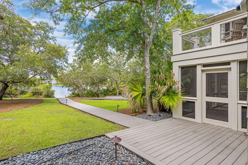4 bedroom Detached Single Family at 108 Old Miller Place, Old Miller Place, Santa Rosa Beach — photo 3