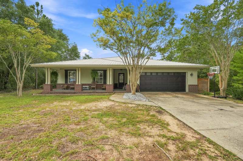 4 bedroom Detached Single Family at 537 Hunters Ridge Road, Hunters Ridge, DeFuniak Springs — photo 1