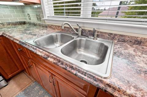 537 Hunters Ridge Road, DeFuniak Springs FL - photo 8 of 53