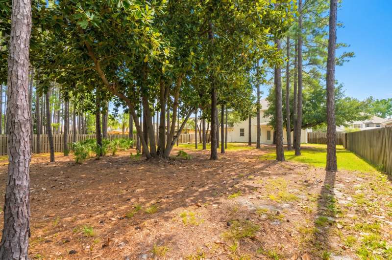 4 bedroom Detached Single Family at 41 Haven Way, Hammock Bay, Freeport — photo 4