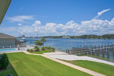340 Bluefish Drive #105, Fort Walton Beach FL - photo 6 of 44