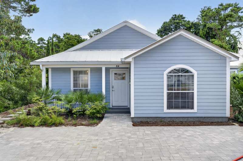 5 bedroom Detached Single Family at 84 Vicki Street, Gulfview Heights, Santa Rosa Beach — photo 1