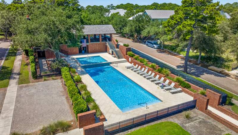 4 bedroom Detached Single Family at 18 E Okeechobee, Forest Lakes, Santa Rosa Beach — photo 1