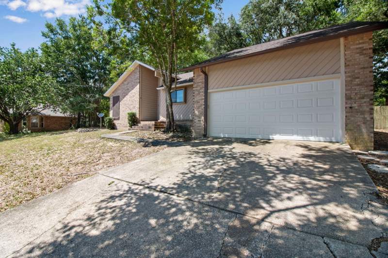 3 bedroom Detached Single Family at 235 Karen Court, 235 Karen Court, Niceville — photo 2