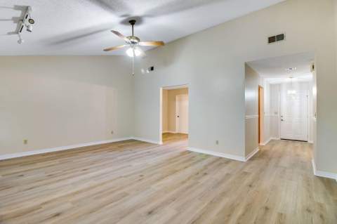 235 Karen Court, Niceville FL - photo 8 of 30