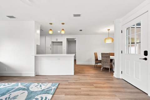1215 S Cedar Avenue, Niceville FL - photo 11 of 40