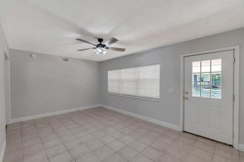 8 SE Waynel Circle, Fort Walton Beach FL - photo 6 of 30