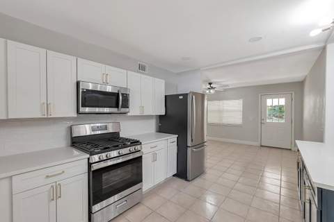 8 SE Waynel Circle, Fort Walton Beach FL - photo 8 of 30