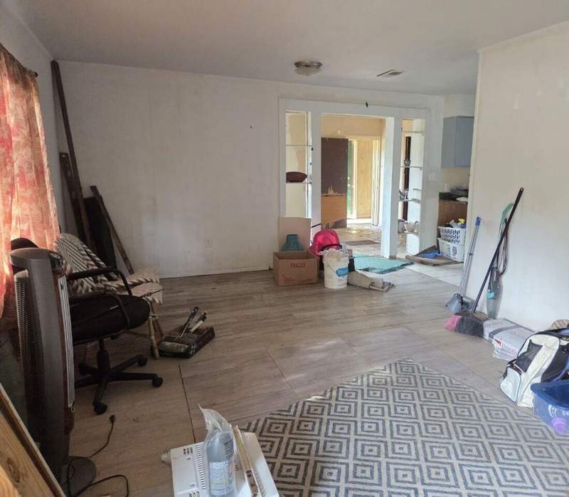 3 bedroom Detached Single Family at 163 Fredrick Drive, Magnolia Springs S/D, DeFuniak Springs — photo 3