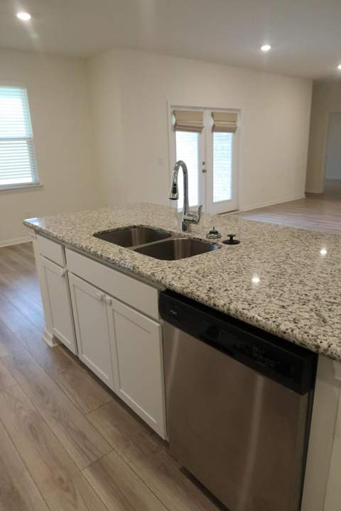 106 E Sky Way, Freeport FL - photo 7 of 20