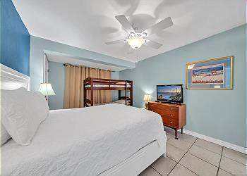 683 Nautilus Court #105, Fort Walton Beach FL - photo 7 of 15