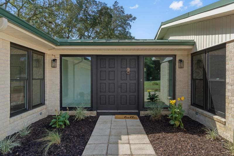 4 bedroom Detached Single Family at 901 Valparaiso Boulevard, MAGNOLIA SHORES S/D, Niceville — photo 5