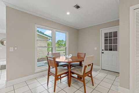 901 Valparaiso Boulevard, Niceville FL - photo 18 of 51