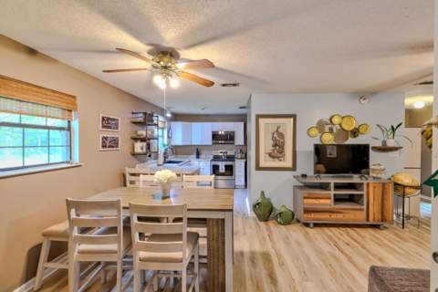 11 W Bayou Forest Drive, Freeport FL - photo 10 of 42