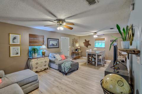 11 W Bayou Forest Drive, Freeport FL - photo 6 of 42