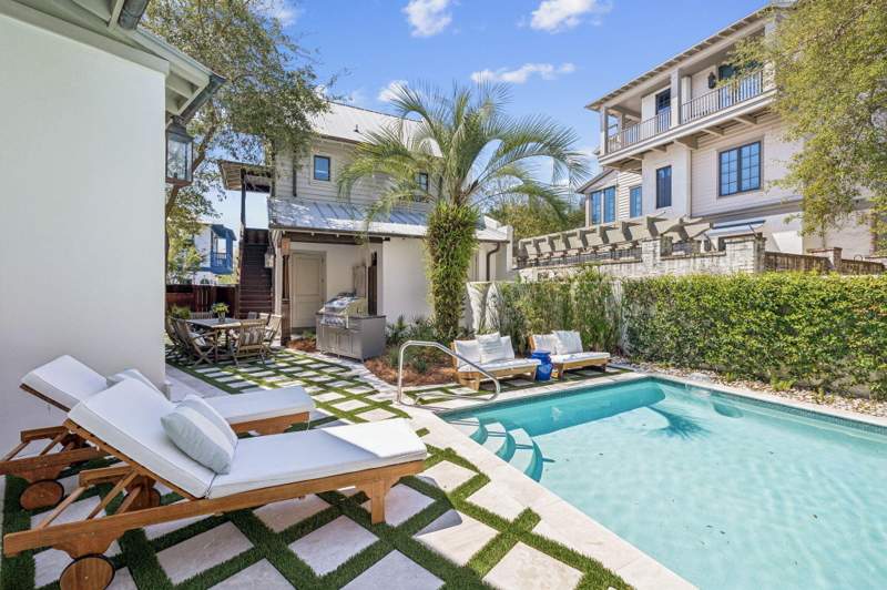 6 bedroom Detached Single Family at 216 Round Road, Rosemary Beach, Rosemary Beach — photo 4