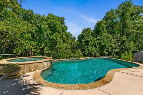 6 Krivik Court, home for sale in Fort Walton Beach 32547