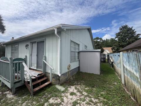 311 Woodland Park Circle, Mary Esther FL - photo 7 of 25