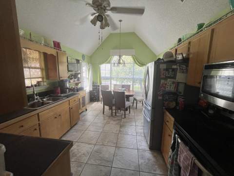 311 Woodland Park Circle, Mary Esther FL - photo 13 of 25