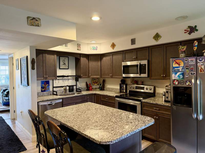 2 bedroom Townhouse at 216 Angler Avenue, Chateau By The Sea, Fort Walton Beach — photo 3
