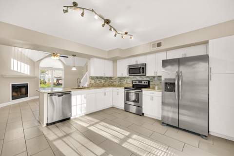 420 Bristol Cove Road, Mary Esther FL - photo 12 of 33