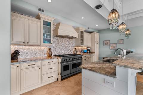 8372 E County Hwy 30A, Inlet Beach FL - photo 18 of 95