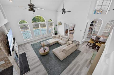 433 Emerald Pointe Drive, Mary Esther FL - photo 14 of 68