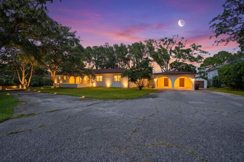 4 bedroom Detached Single Family at 153 NW Beal Parkway, Bayou S/D, Fort Walton Beach — photo 4