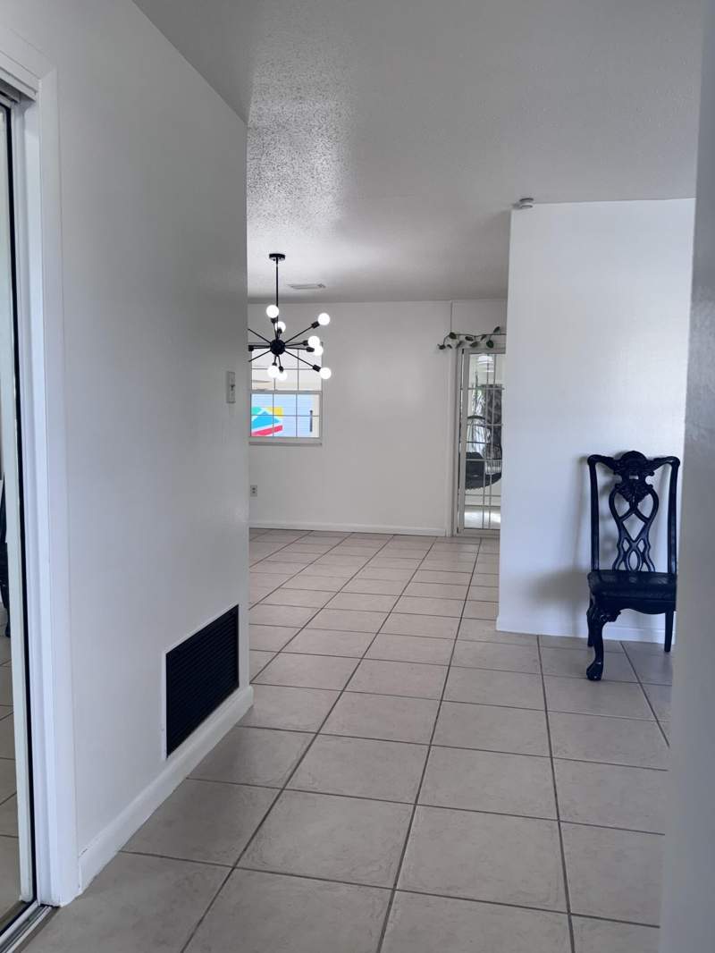 3 bedroom Detached Single Family at 210 NW Wright Parkway, Vesta Heights 5th Addition, Fort Walton Beach — photo 4