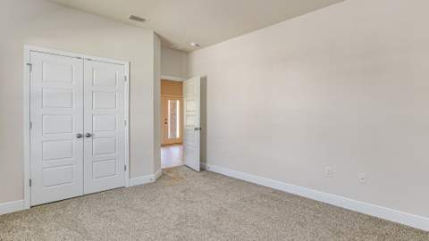 3031 Heritage Plantation Boulevard, Laurel Hill FL - photo 16 of 31